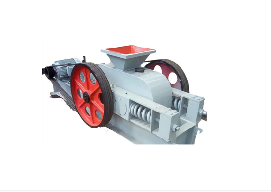 ল্যাবরেটরি 3kw 250×150mm রোলার ক্রাশার মেশিন কম শব্দ